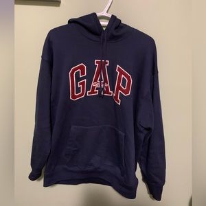 Gap Reissue Arch Logo Heavyweight Hoodie, Navy, Men’s size Medium
